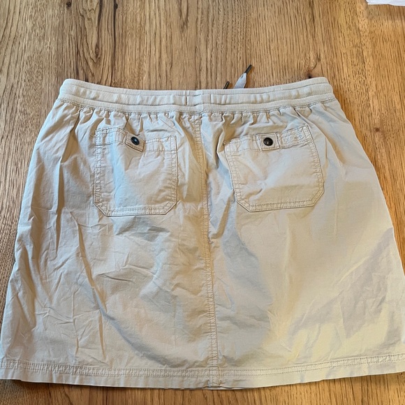 L.L. Bean Tan Skirt Size Large - Picture 3 of 4